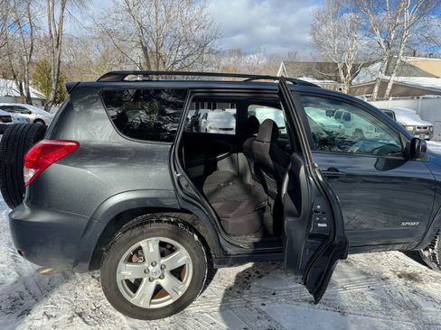 Used 2007 Toyota RAV4 Sport image 24