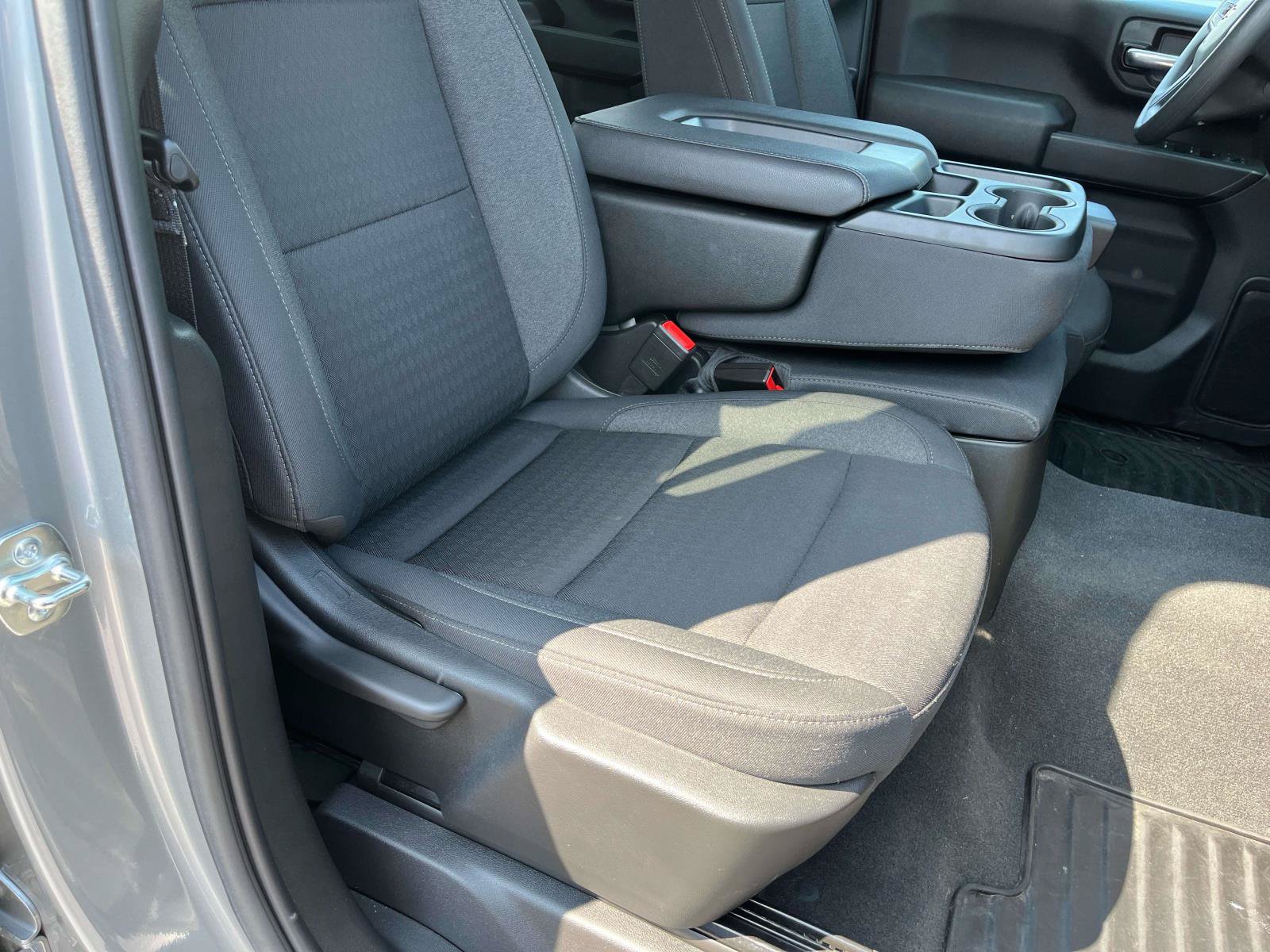 Used 2025 Chevrolet Silverado 2500 Custom w/ Custom Convenience Package AWD/4WD image 24