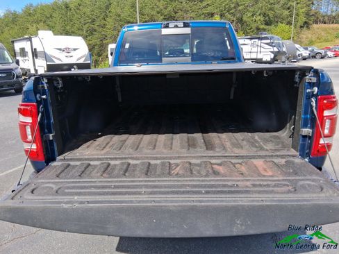 Used 2024 RAM 2500 Limited image 25