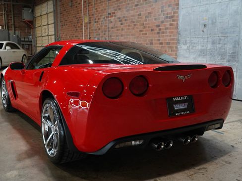 Used 2011 Chevrolet Corvette Grand Sport w/ Preferred Equipment Group image 11