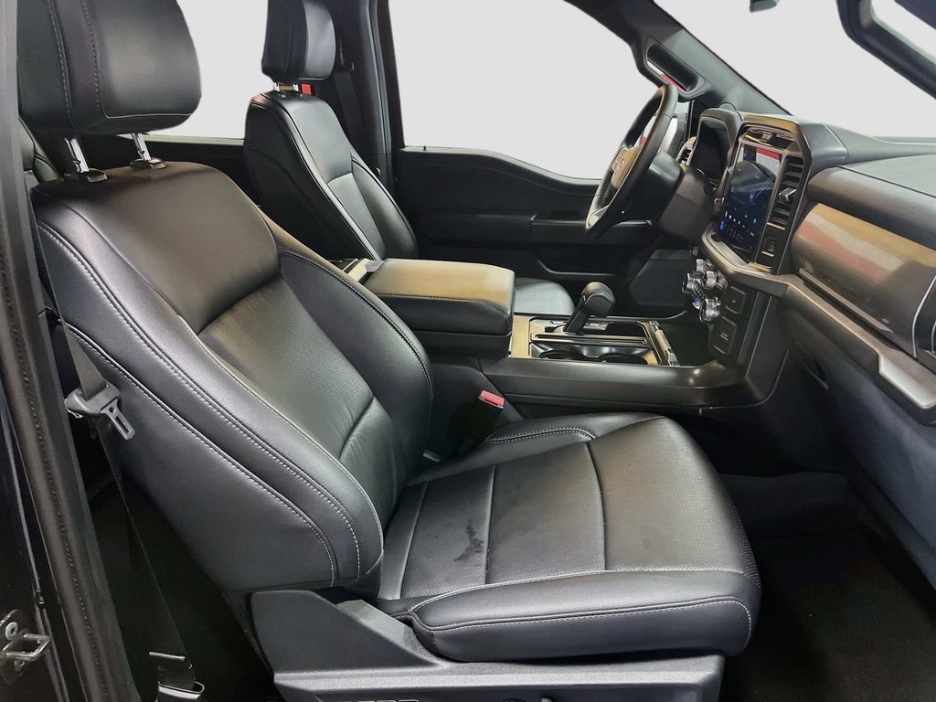 Used 2025 Ford F150 Lariat w/ Equipment Group 501A Mid AWD/4WD image 29