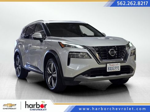 Used 2021 Nissan Rogue SL w/ Premium Package FWD image 1