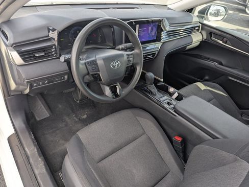 Used 2025 Toyota Camry LE FWD image 23
