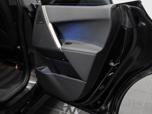 Used 2025 BMW iX xDrive50 image 49