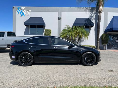 Used 2019 Tesla Model 3 Long Range AWD/4WD image 4