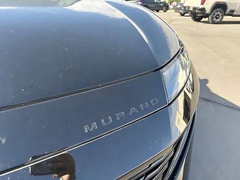 Used 2025 Nissan Murano SV AWD/4WD image 10