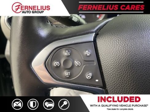 Used 2021 Chevrolet Traverse LT FWD image 48