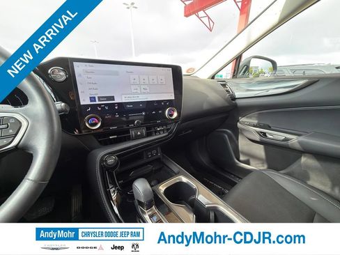 Used 2025 Lexus NX 350h AWD w/ Accessory Package (2T) image 19