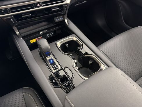 Certified 2025 Lexus RX 350 Premium w/ Accessory Package (Z1) FWD image 18