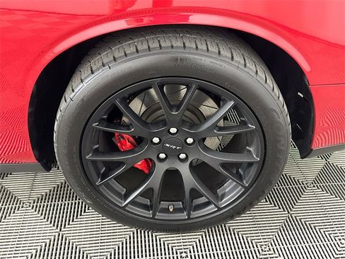 Used 2016 Dodge Challenger SRT Hellcat image 21