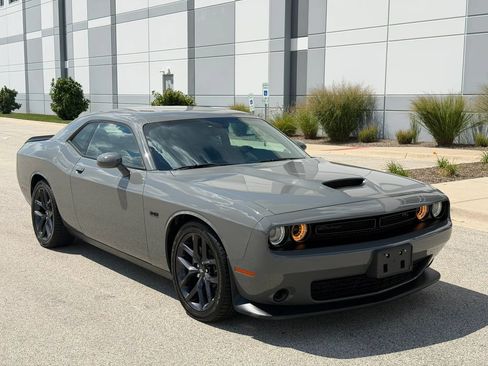 Used 2023 Dodge Challenger R/T w/ Blacktop Package RWD image 3