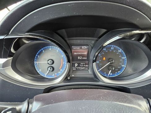 Used 2016 Toyota Corolla LE image 17