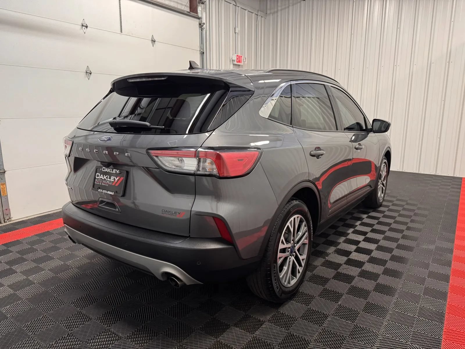 Used 2022 Ford Escape SEL FWD image 4