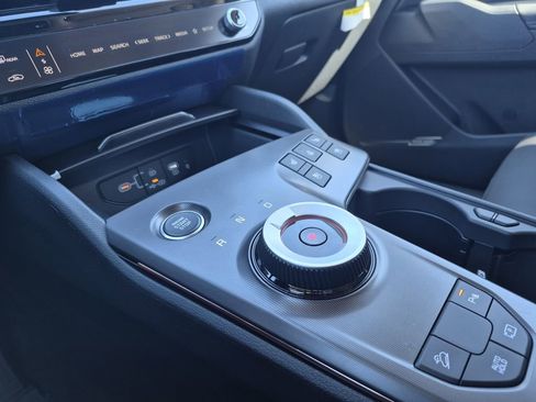 New 2026 Kia Sportage SX Prestige AWD/4WD image 9