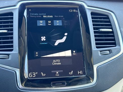 Used 2021 Volvo XC90 T6 Momentum w/ Protection Package Premier image 34