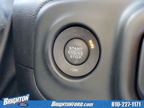 Used 2021 Jeep Wrangler Unlimited Sahara image 30