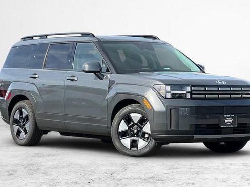 New 2026 Hyundai Santa Fe SEL image 2