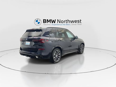 New 2026 BMW X5 xDrive50e w/ M Sport Package AWD/4WD image 3