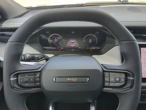 New 2026 Jeep Cherokee Limited AWD/4WD image 33