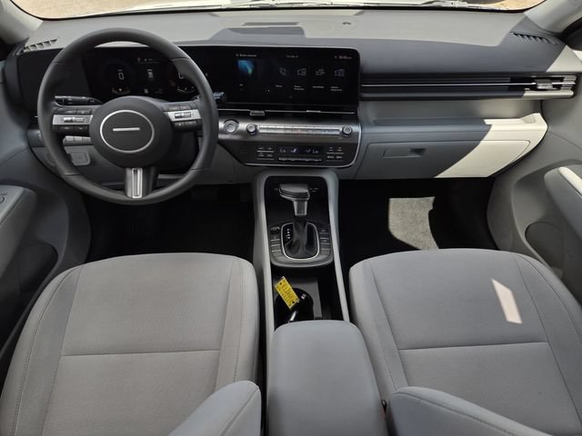 Used 2025 Hyundai Kona SEL AWD/4WD image 14