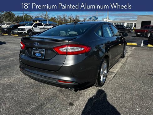 Used 2016 Ford Fusion S w/ Equipment Group 101A image 8