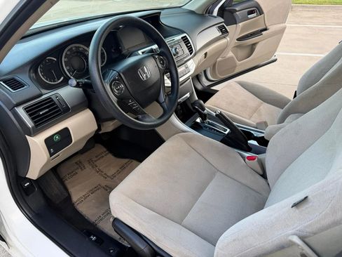 Used 2013 Honda Accord LX image 10