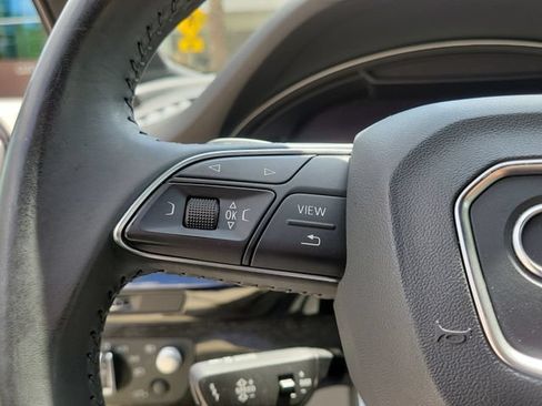Used 2018 Audi Q7 3.0T Prestige AWD/4WD image 22