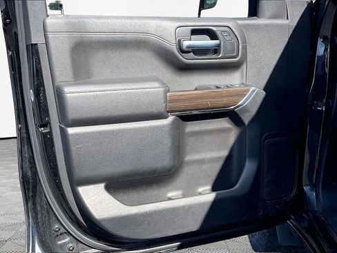 Used 2021 Chevrolet Silverado 1500 LT Trail Boss image 22