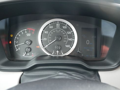 Used 2021 Toyota Corolla LE image 24