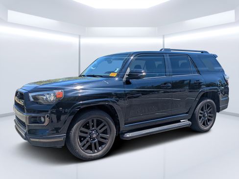 Used 2019 Toyota 4Runner Limited RWD image 7