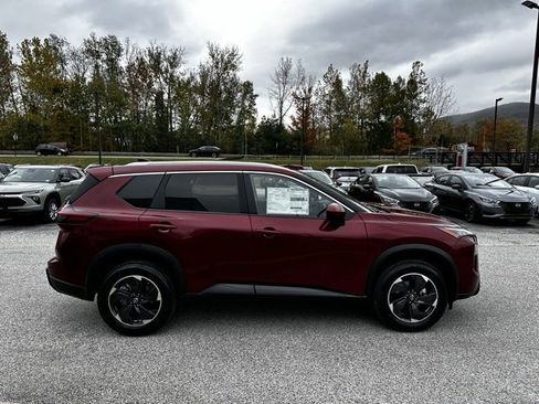 New 2026 Nissan Rogue SV w/ SV Premium Package image 6