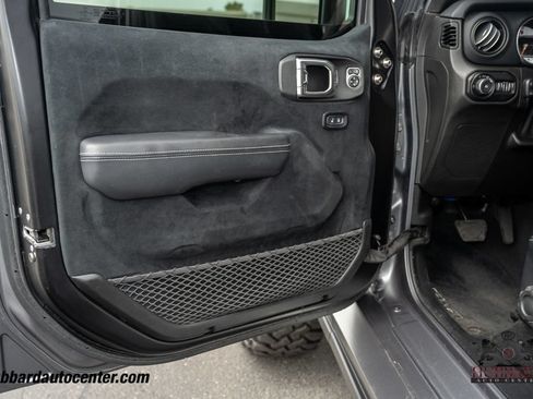 Used 2019 Jeep Wrangler Unlimited Sport S AWD/4WD image 16