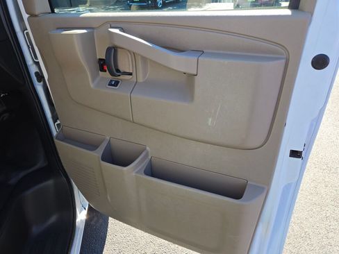 Used 2021 Chevrolet Express 2500 w/ Safety Package RWD image 5
