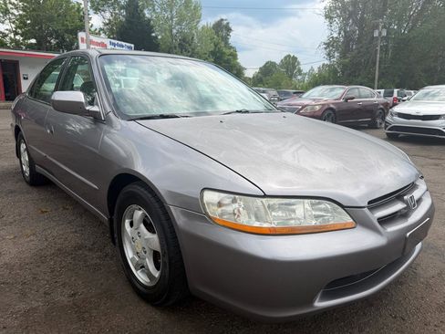 Used 2000 Honda Accord EX image 3
