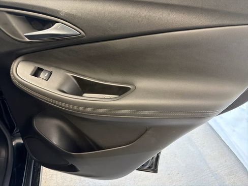 Certified 2024 Buick Encore GX Sport Touring image 34