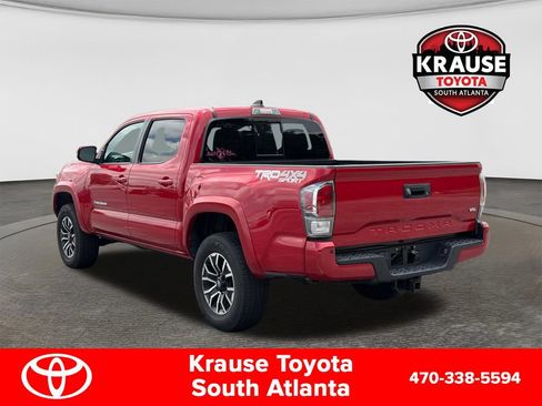 Used 2023 Toyota Tacoma TRD Sport w/ TRD Premium Sport Package AWD/4WD image 6