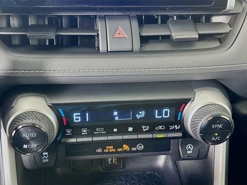 Certified 2025 Toyota RAV4 XLE FWD image 16