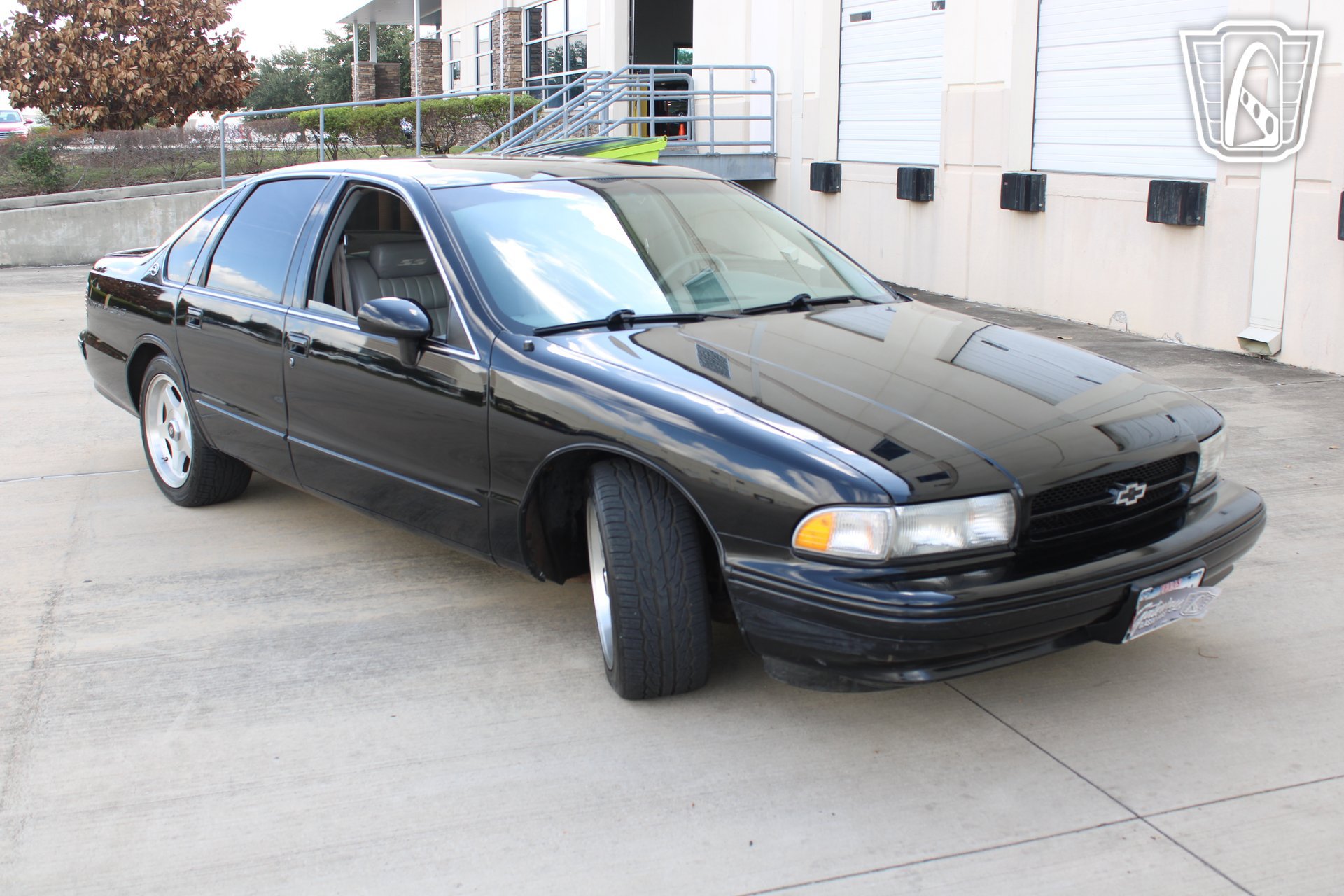 Used 1994 Chevrolet Caprice SS RWD image 31