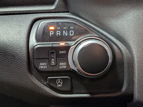 Used 2020 RAM 1500 Tradesman AWD/4WD image 20