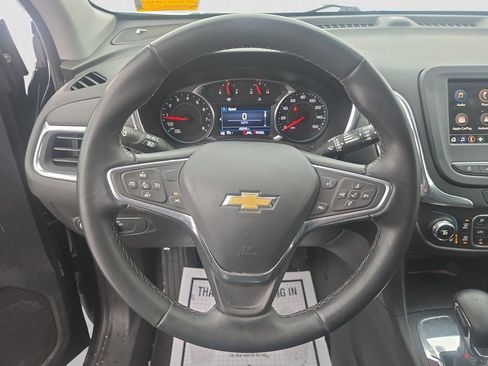 Used 2023 Chevrolet Equinox LT image 19