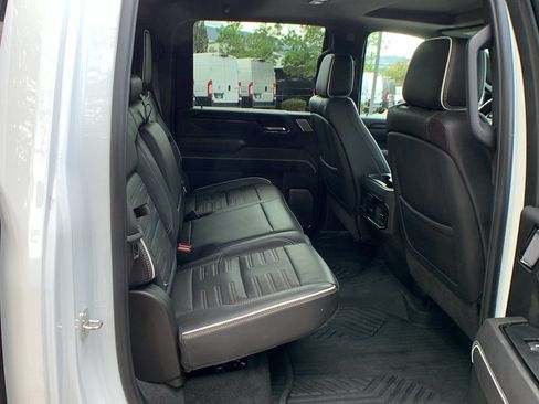 Used 2024 GMC Sierra 2500 AT4X w/ AT4X AEV Edition AWD/4WD image 34