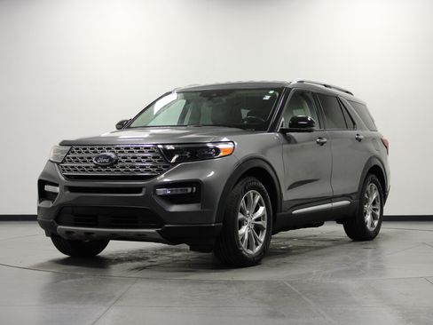 Used 2023 Ford Explorer Limited w/ Equipment Group 301A RWD image 8