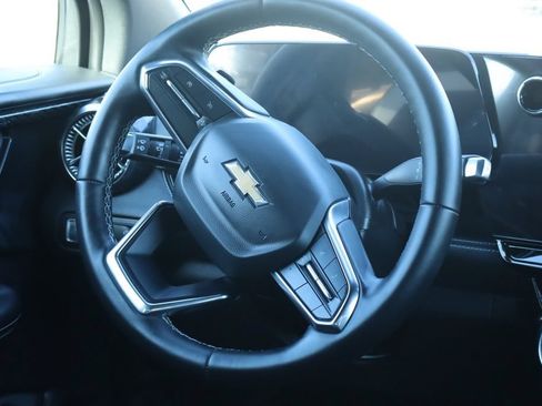 Used 2024 Chevrolet Blazer EV LT AWD/4WD image 27