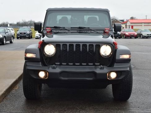 Used 2021 Jeep Gladiator Sport w/ Trailer Tow Package AWD/4WD image 10