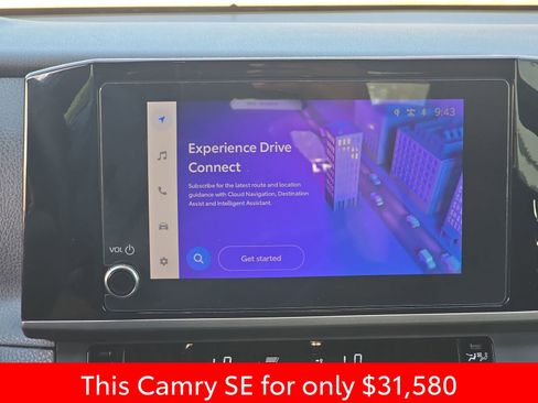 Used 2025 Toyota Camry SE w/ Convenience Package FWD image 26