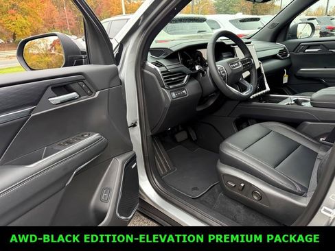 New 2026 GMC Acadia Elevation image 18