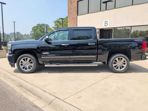 Used 2016 Chevrolet Silverado 1500 High Country w/ High Country Premium Package image 5