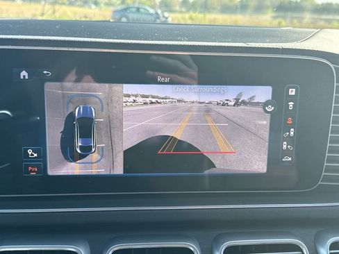 Used 2024 Mercedes-Benz GLE 53 AMG 4MATIC Coupe image 31