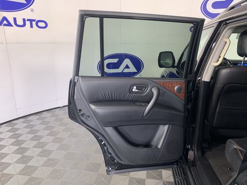 Used 2020 Nissan Armada SL w/ Premium Package RWD image 29