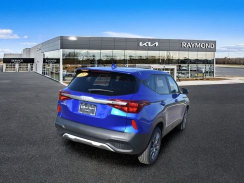 Certified 2023 Kia Seltos LX AWD/4WD image 4